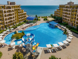 MIDIA RESORT - 